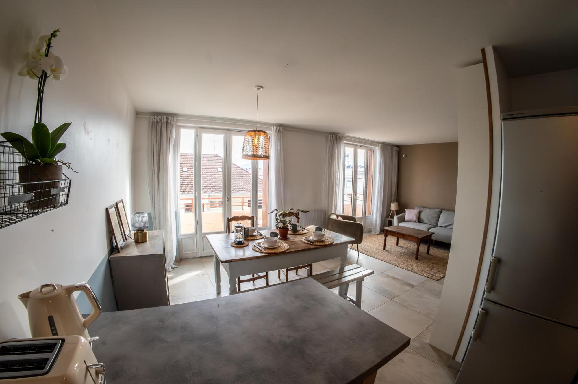 Les 3 Monts - Vue Panoramique Sur Les Montagnes Apartment Annecy Luaran gambar