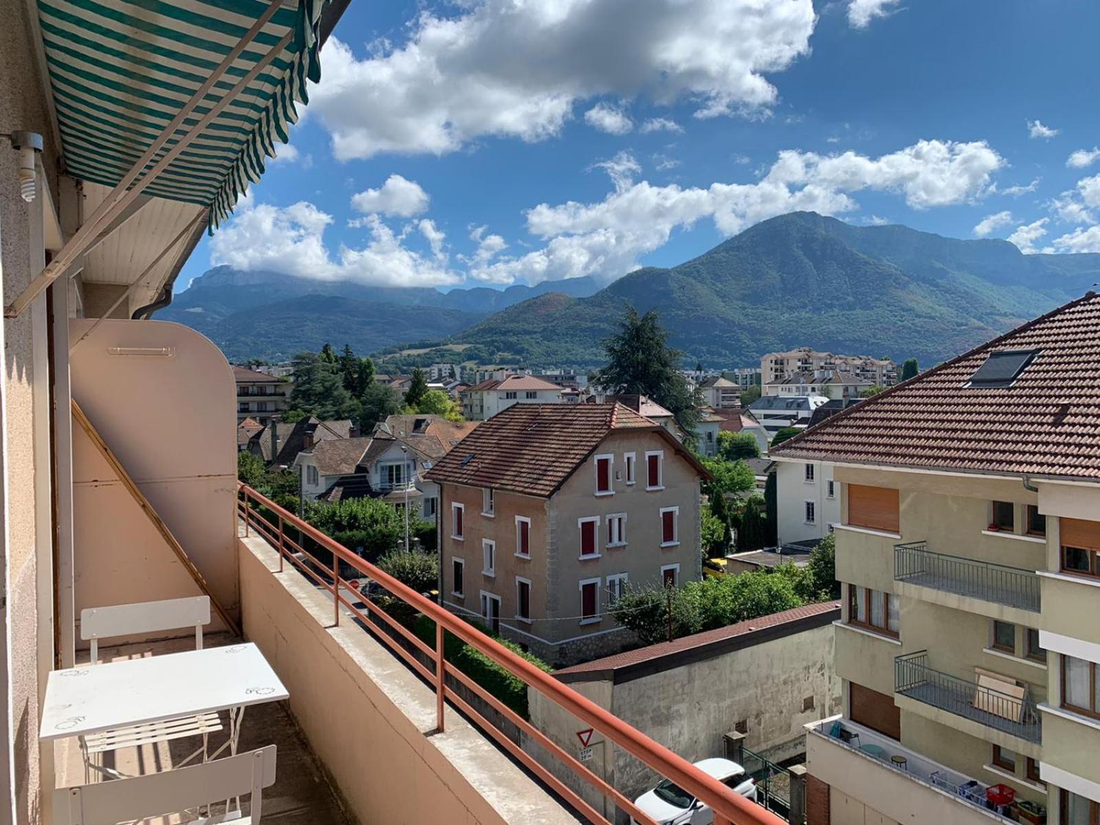 Les 3 Monts - Vue Panoramique Sur Les Montagnes Apartment Annecy Luaran gambar